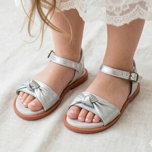 Handcrafted Two Pretty Silver Metallic Knot Sandals